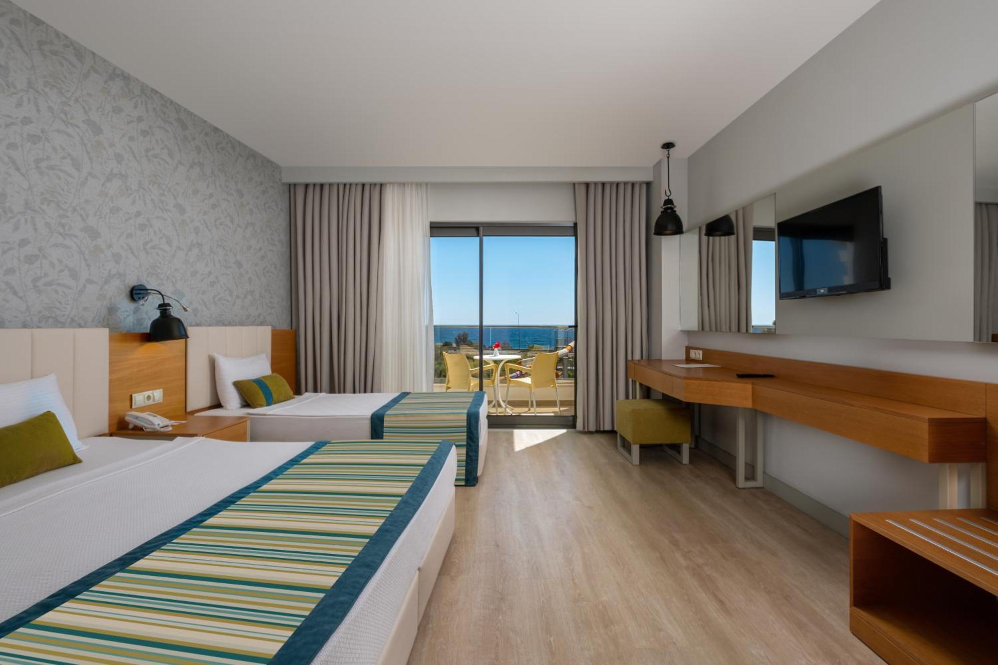 Calido Maris Hotel Ultra All Inclusive Kızılot Zewnętrze zdjęcie